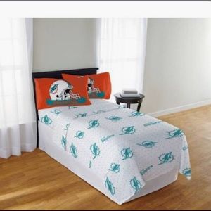 Miami Dolphins Officially Licensed 4pc Sheet Set